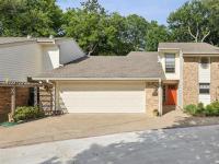 More Details about MLS # 20920894 : 2177 KESSLER COURT #6